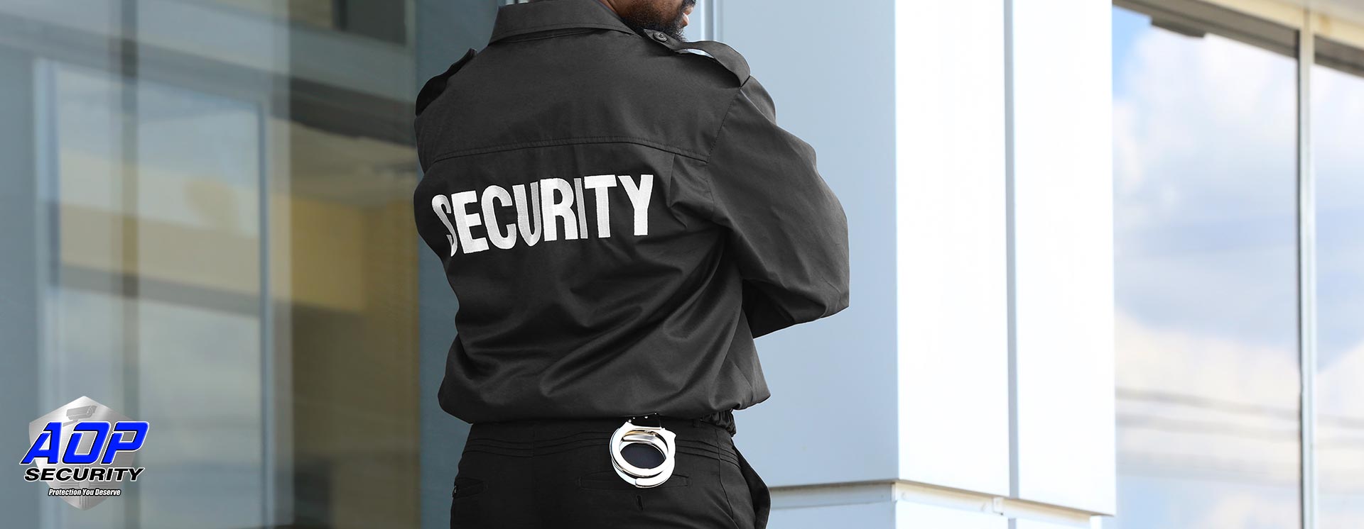 24-hour security officer